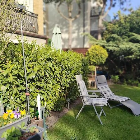 Koja Homestay *